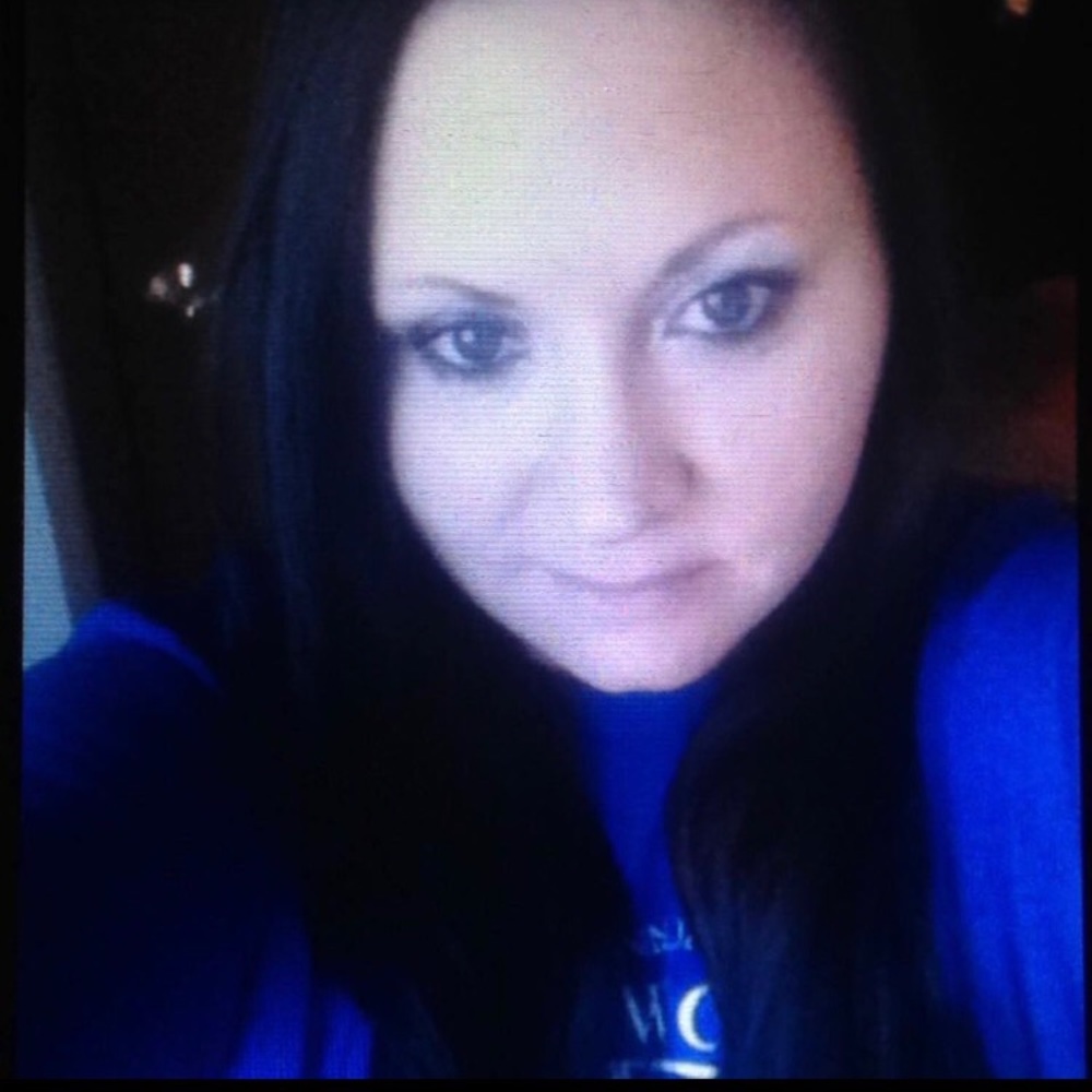 Meet your Posher, Raeanna